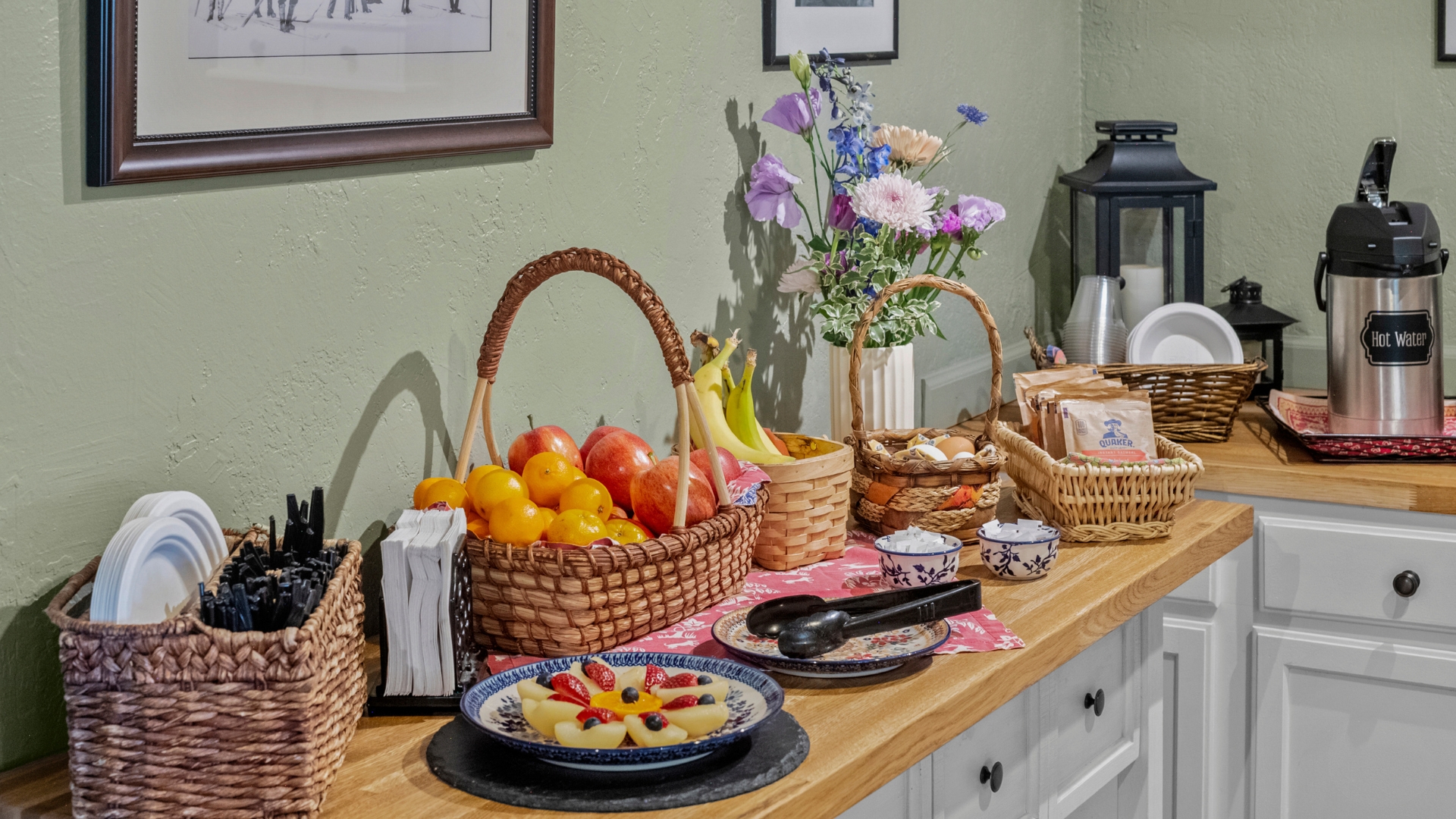 Reference breakfast room placeholder