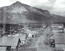 Reference historic street placeholder